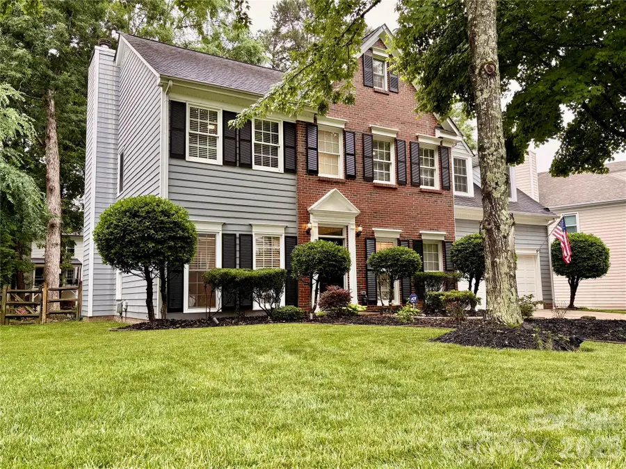 5916 Swanston Drive, Charlotte, NC 28269 - #2