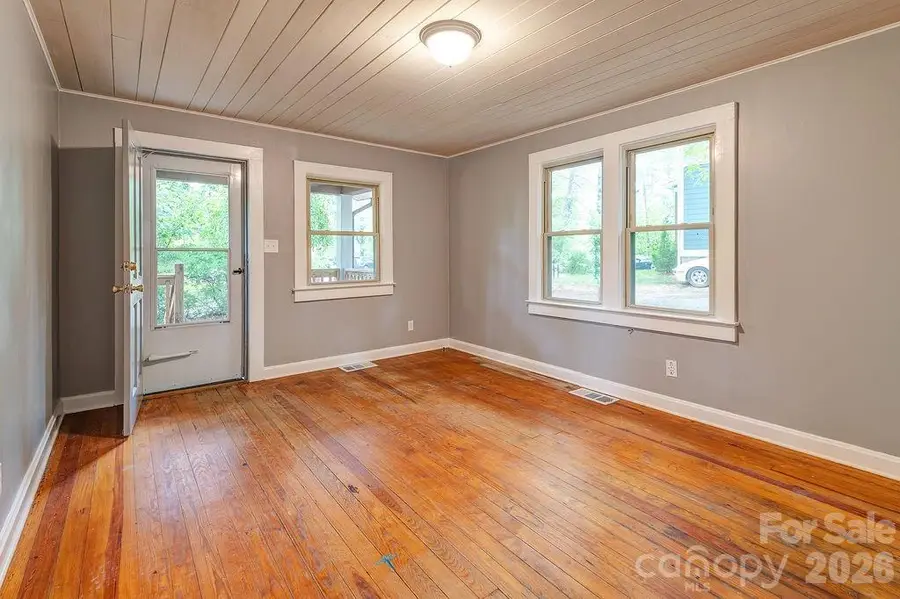 1 Narbeth Road, Asheville, NC 28806 - #3