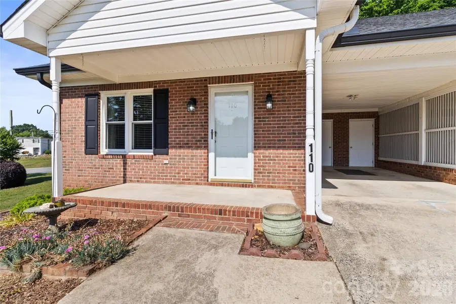 110 Balsam Drive, Lincolnton, NC 28092 - #2