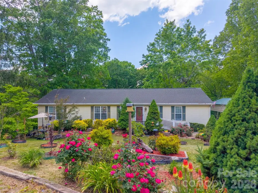 90, 60 & 132 Hennessee Street, Clyde, NC 28721 - #3