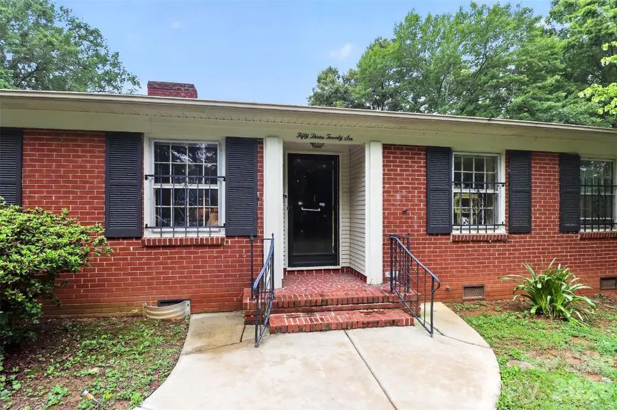5326 Robinhood Road, Charlotte, NC 28211 - #2