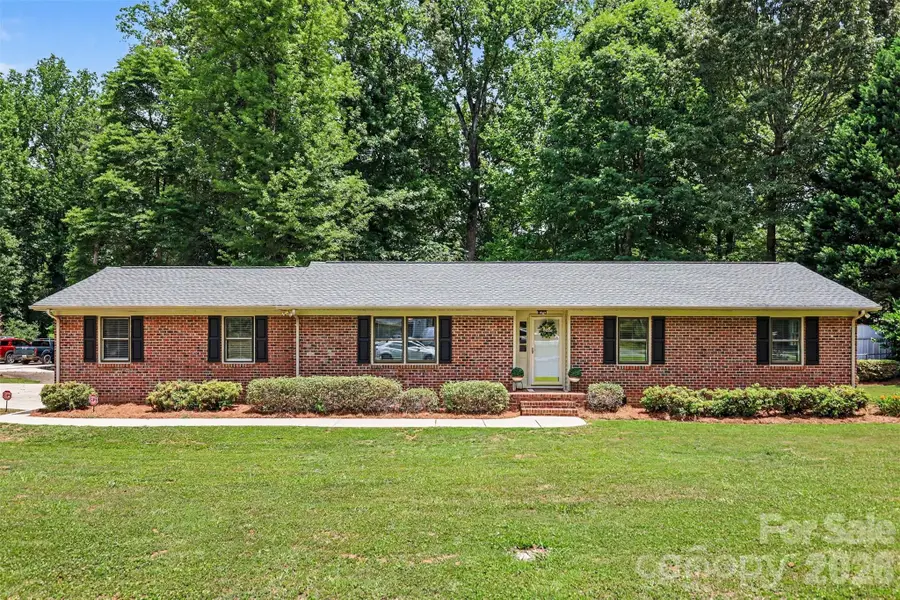 9409 Wedgewood Drive, Huntersville, NC 28078 - #2