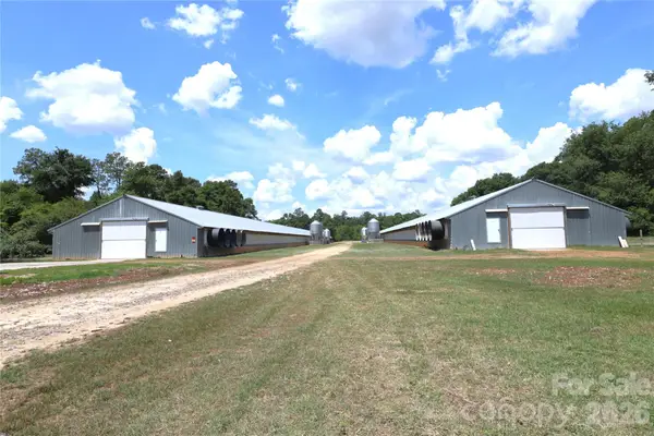 2121 Whitetail Road, Blackville, SC 29817