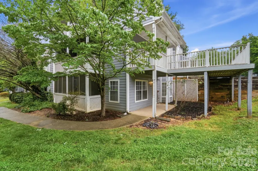 6043 Green Forest Drive, Charlotte, NC 28212 - #2