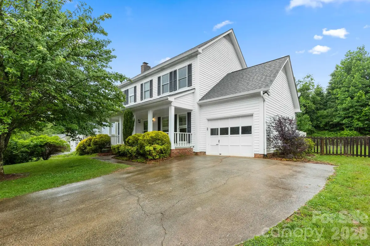 16 Trappers Run Drive, Asheville, NC 28805 - #1
