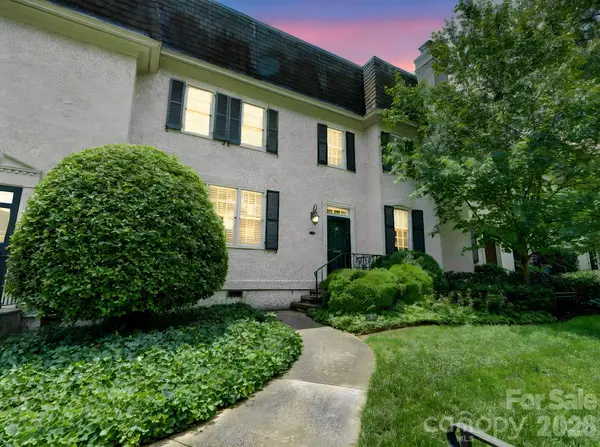 148 Perrin Place, Charlotte, NC 28207