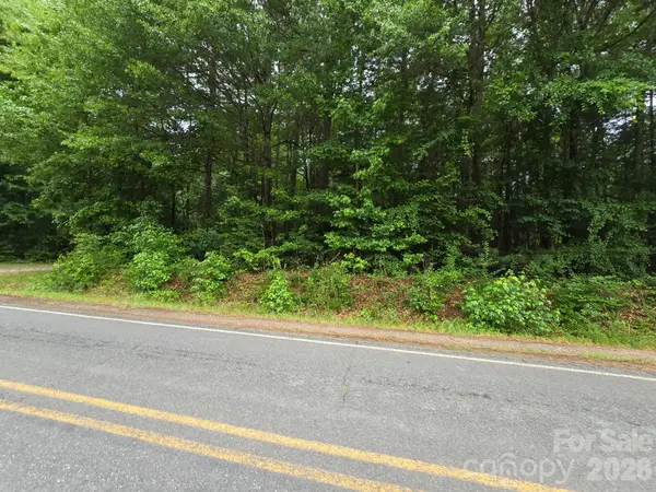 000 Pineville Road #4, Statesville, NC 28677
