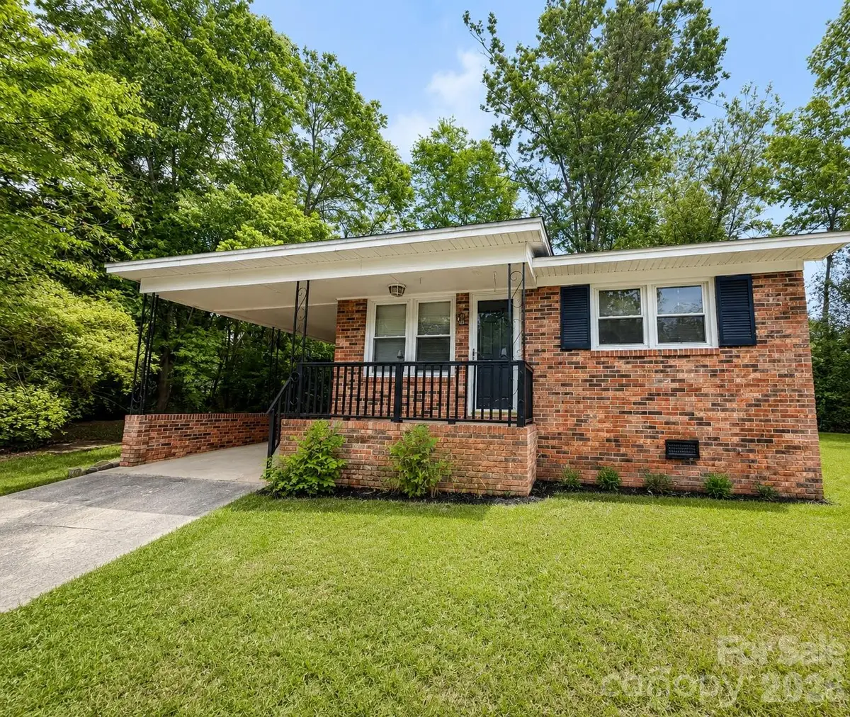 405 Isom Street, Lancaster, SC 29720 - #1