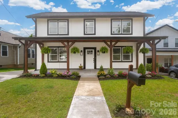 174 Tournament Drive Sw, Concord, NC 28025
