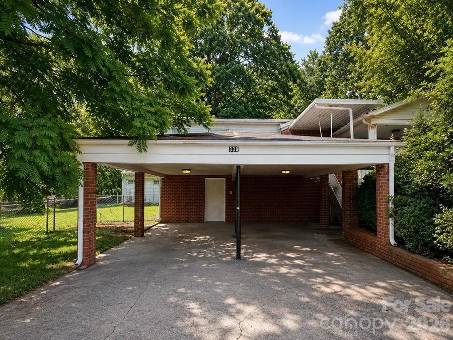 330 W 27th Street, Newton, NC 28625 - #3