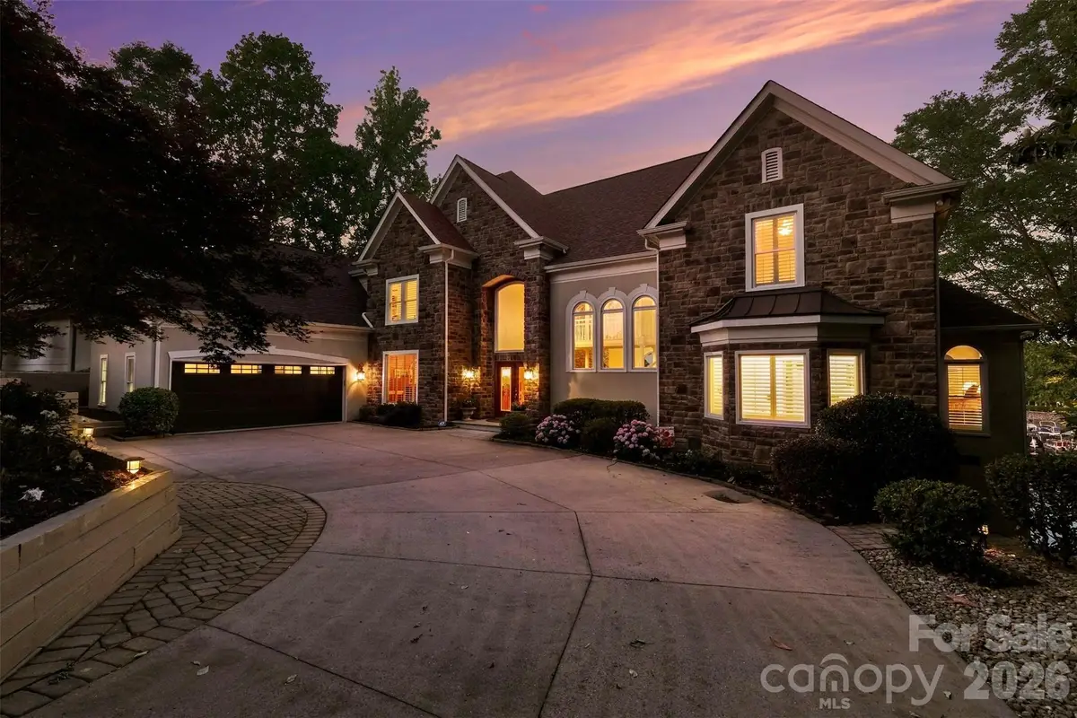 16105 Woolwine Road, Charlotte, NC 28278 - #1