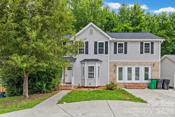 6226 Dumont Lane, Charlotte, NC 28269