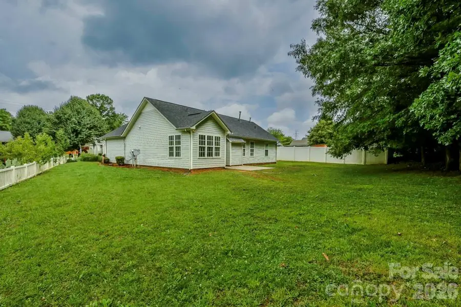 3510 Tracy Glenn Court, Charlotte, NC 28269 - #3