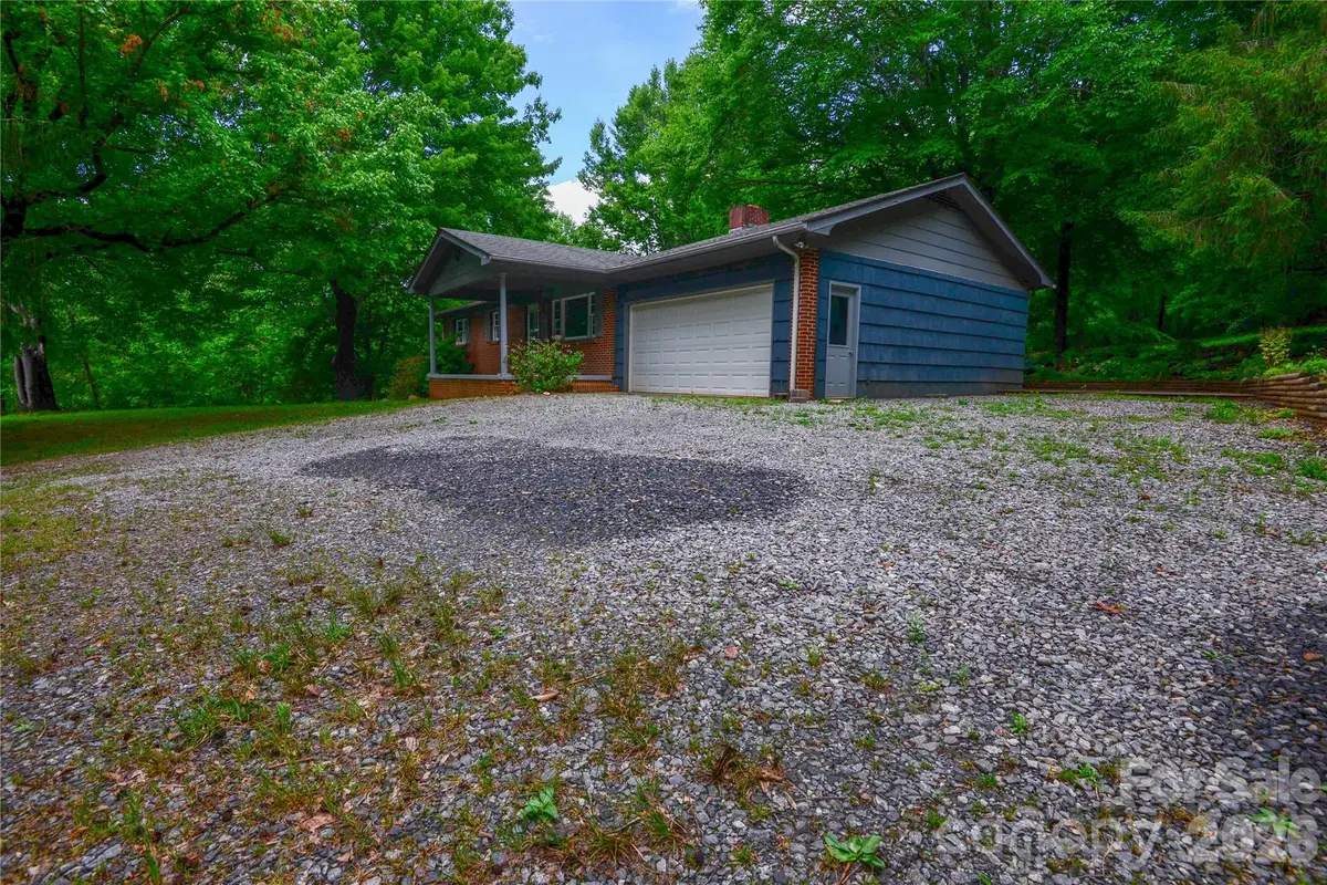 24 Sarabec Hill Road, Black Mountain, NC 28711 - #1