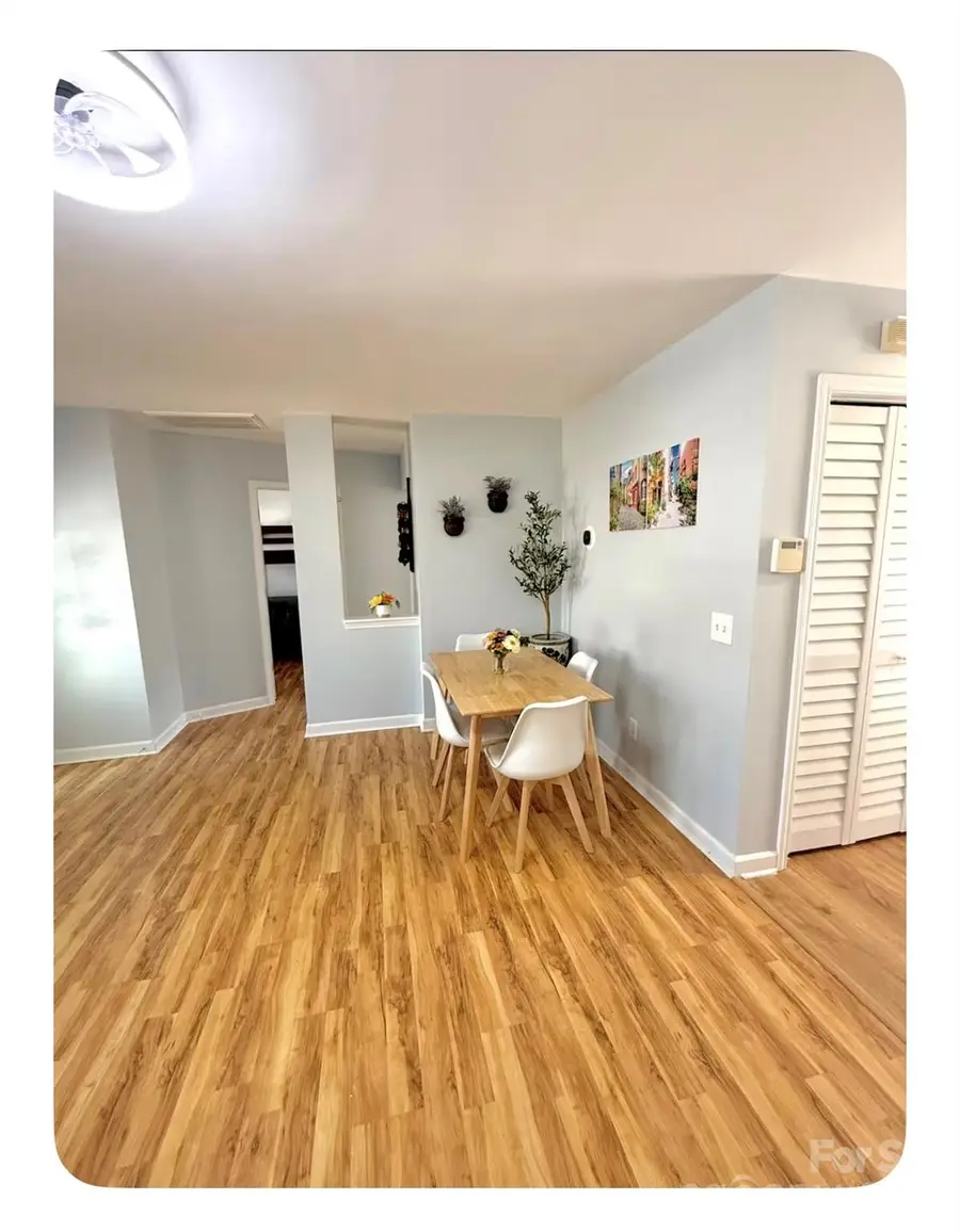409 Goosedown Court, Charlotte, NC 28216 - #3