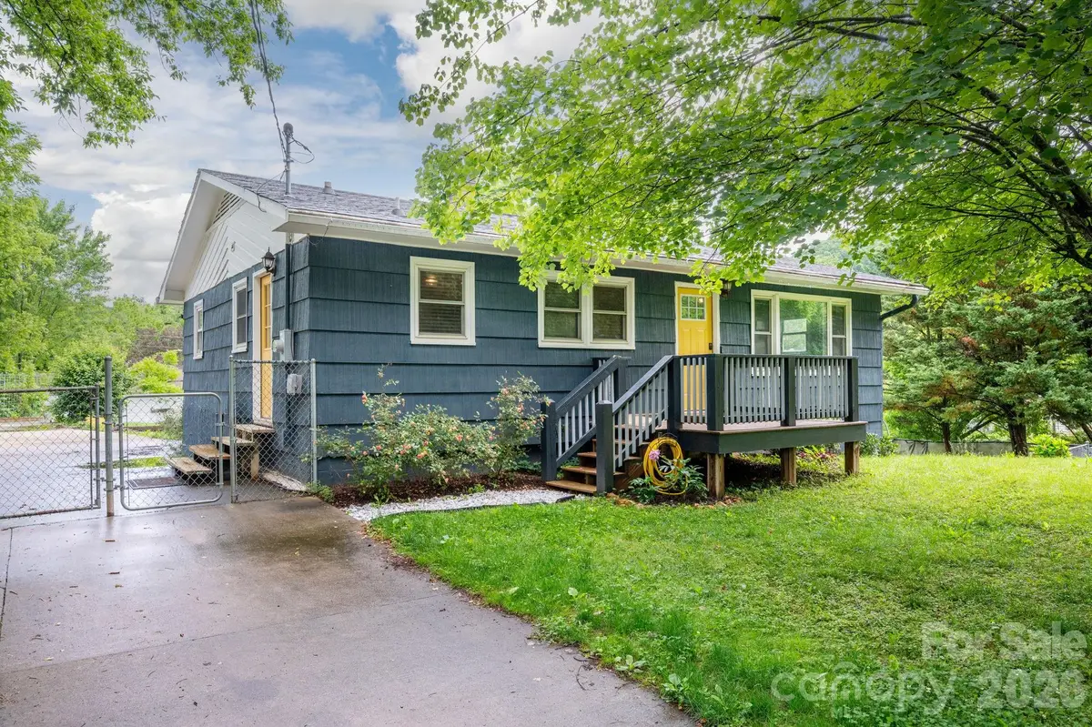 65 Farley Street, Waynesville, NC 28786 - #1