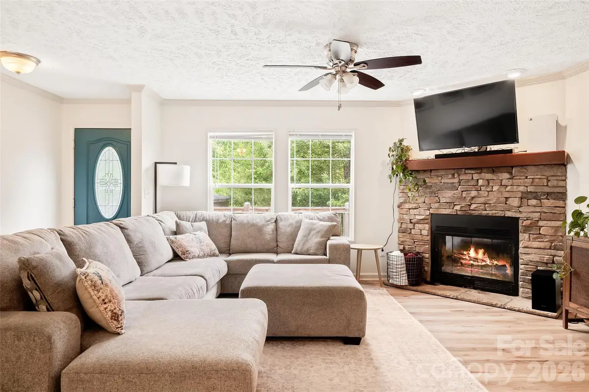 11 Misty Lane, Candler, NC 28715 - #1