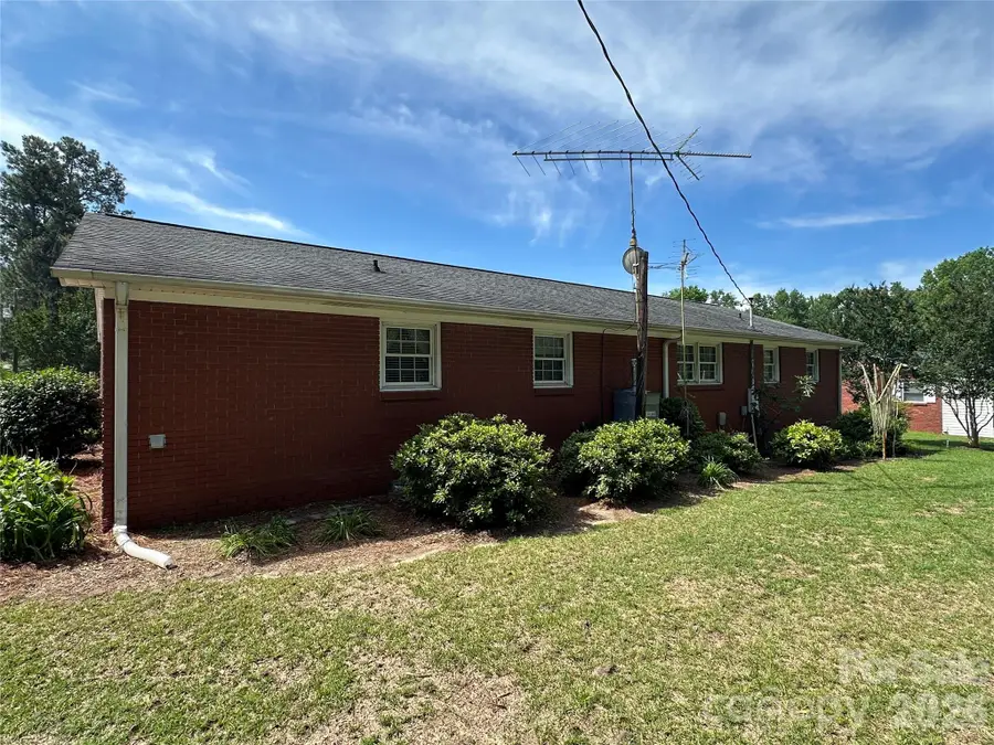 419 E Pigg Street, Pageland, SC 29728 - #2