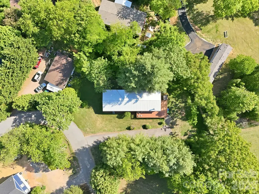 118 Heather Drive, Asheville, NC 28806 - #3