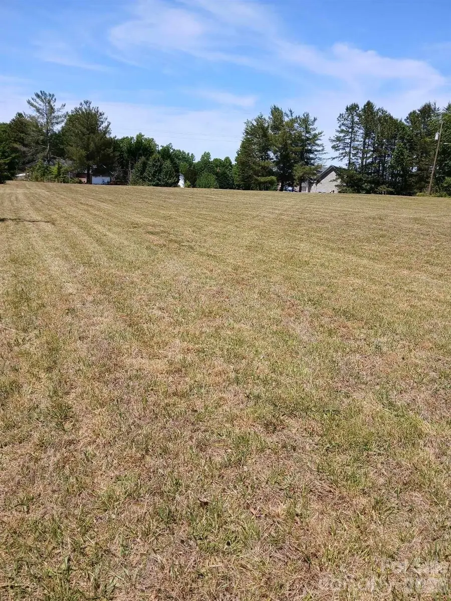 230 Cape Hickory Road, Hickory, NC 28601 - #3