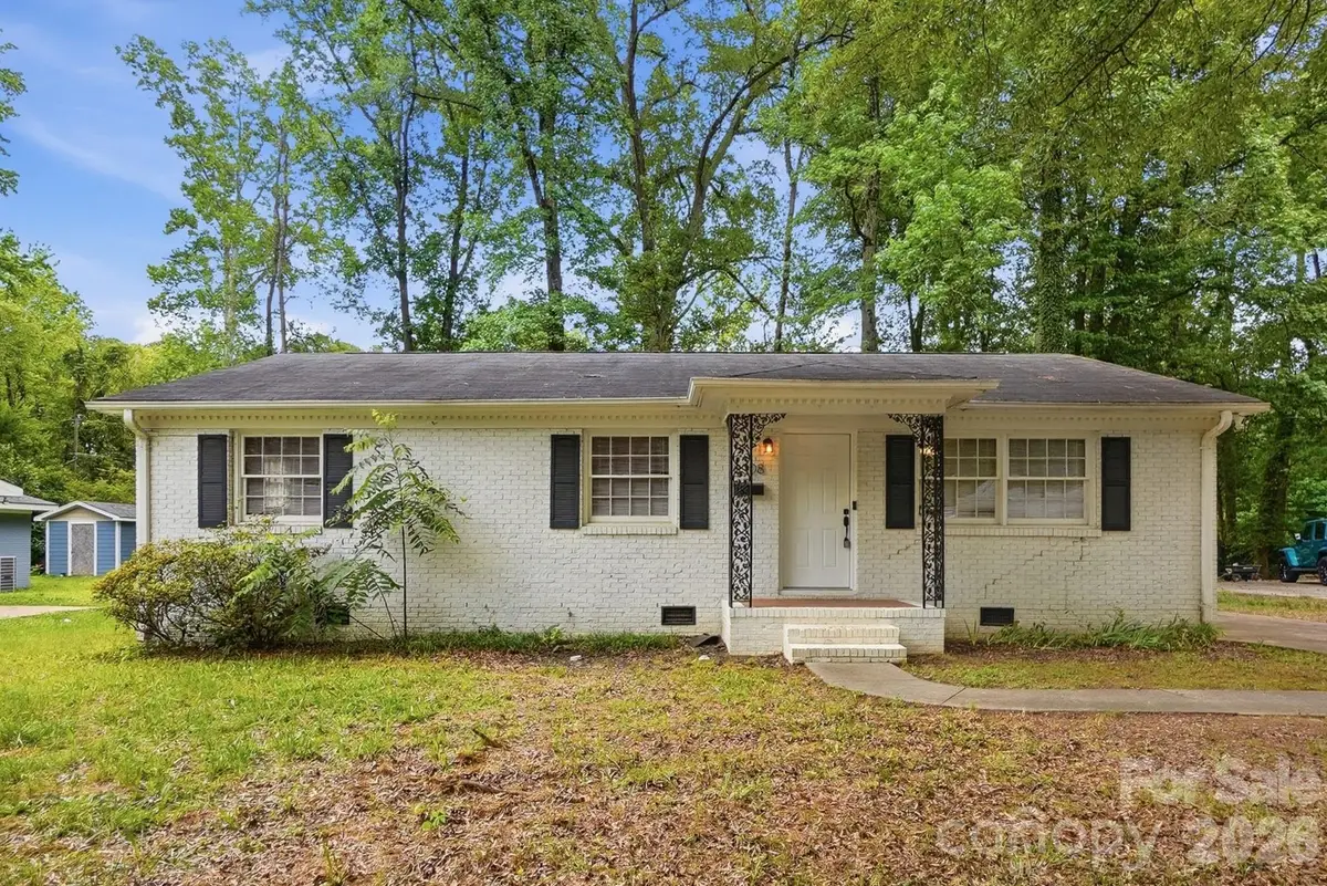 6308 Covecreek Drive, Charlotte, NC 28215 - #1