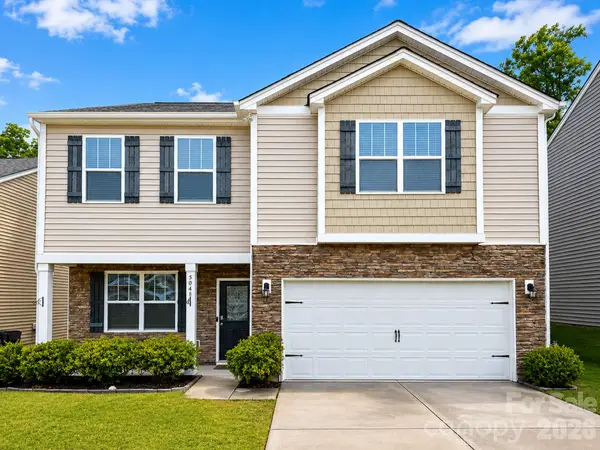 5048 Deisy May Lane, Matthews, NC 28105