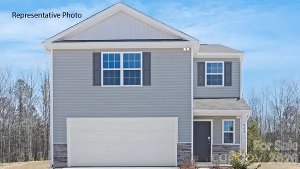 2106 10th Street Se, Hickory, NC 28602