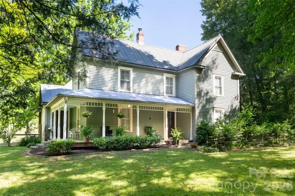 741 Morrow Branch Road, Leicester, NC 28748