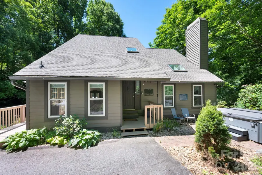 450 Elk Mountain Scenic Highway, Asheville, NC 28804 - #3