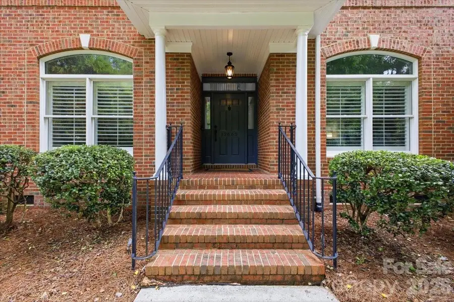 12665 Lindrick Lane, Charlotte, NC 28277 - #3