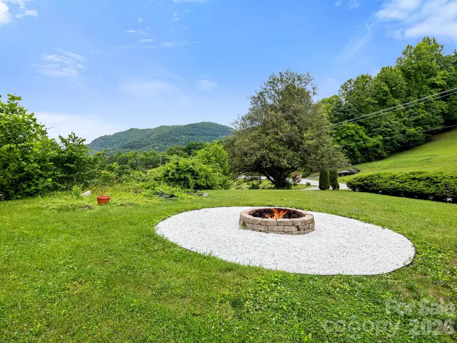 205 Old Fort Road, Fairview, NC 28730 - #2