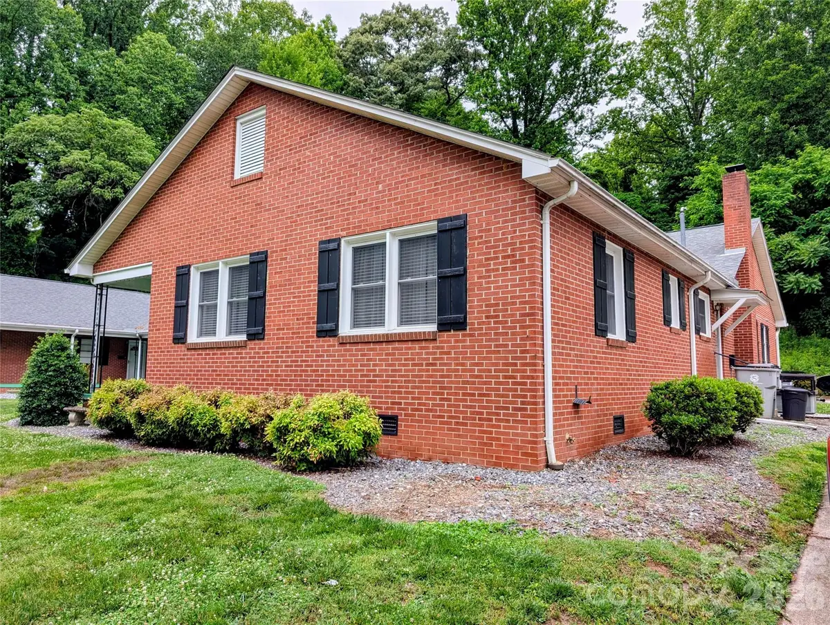 1014 SW Wright Street Sw #5, Lenoir, NC 28645 - #1