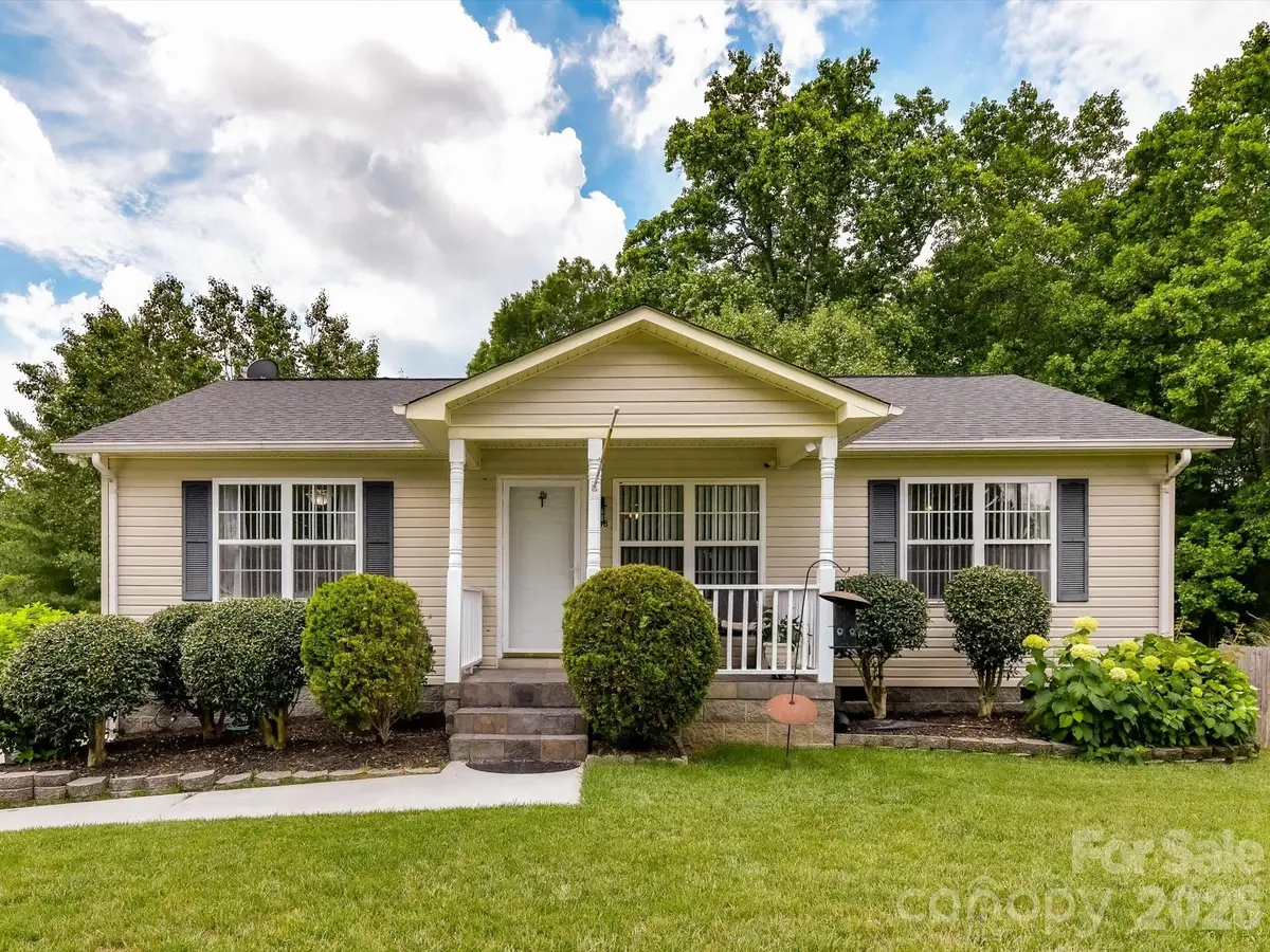 1008 Martin Luther King Jr Avenue, Kannapolis, NC 28083 - #1