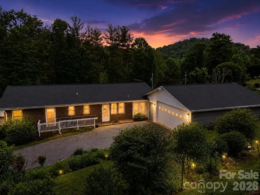 22 Webb Hill Road, Leicester, NC 28748 - #2