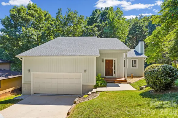4160 Koala Circle, Tega Cay, SC 29708
