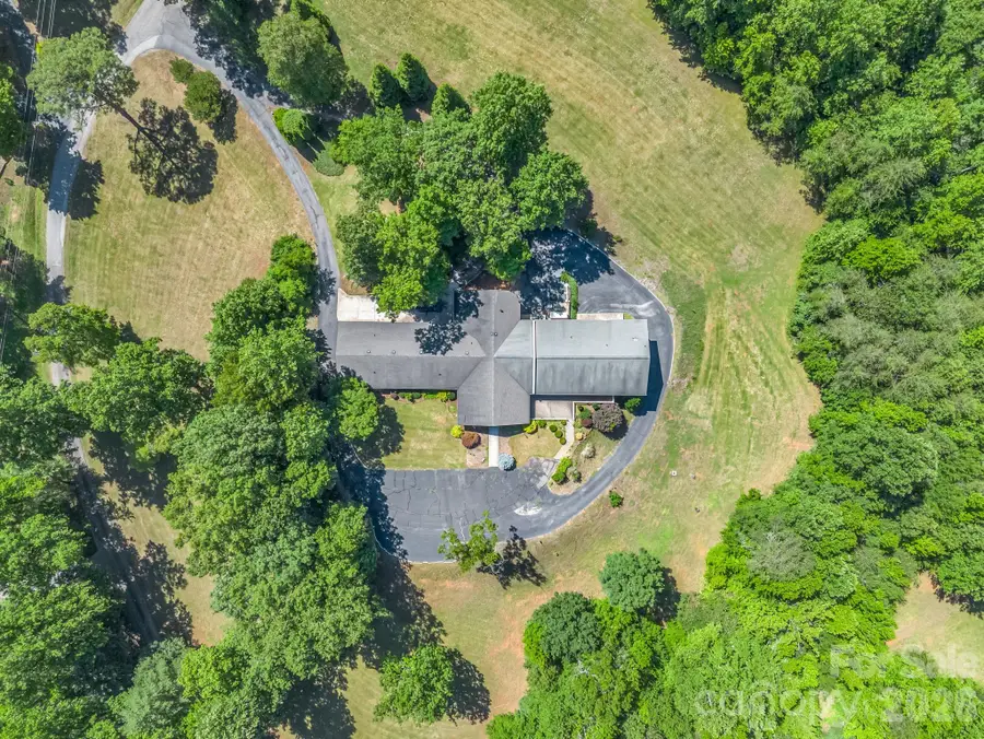 354 Woodland Drive, Columbus, NC 28722 - #2