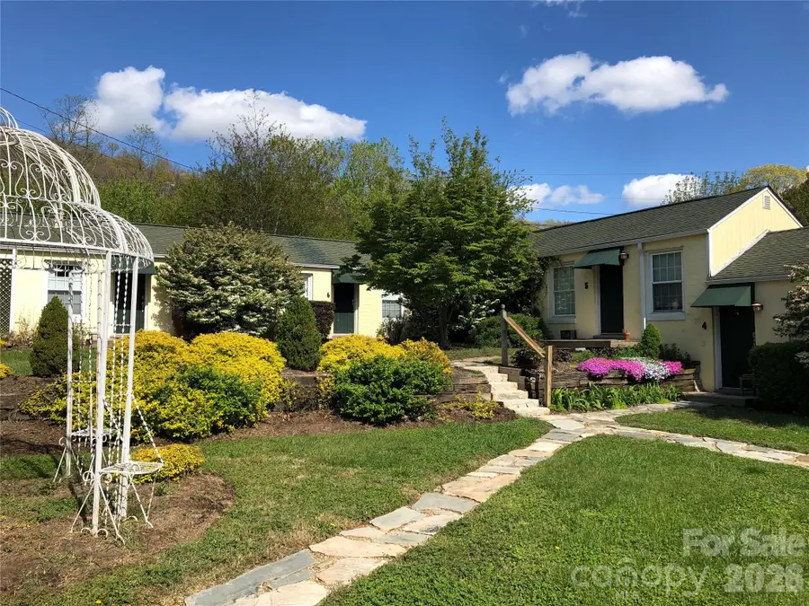 375 Weaverville Road, Asheville, NC 28804 - #2