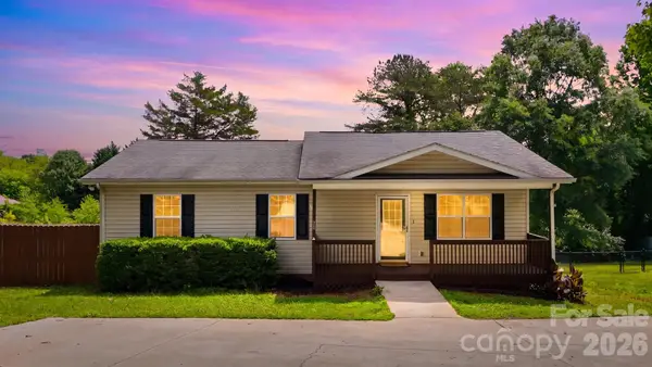 30 Lakeside Avenue, Granite Falls, NC 28630