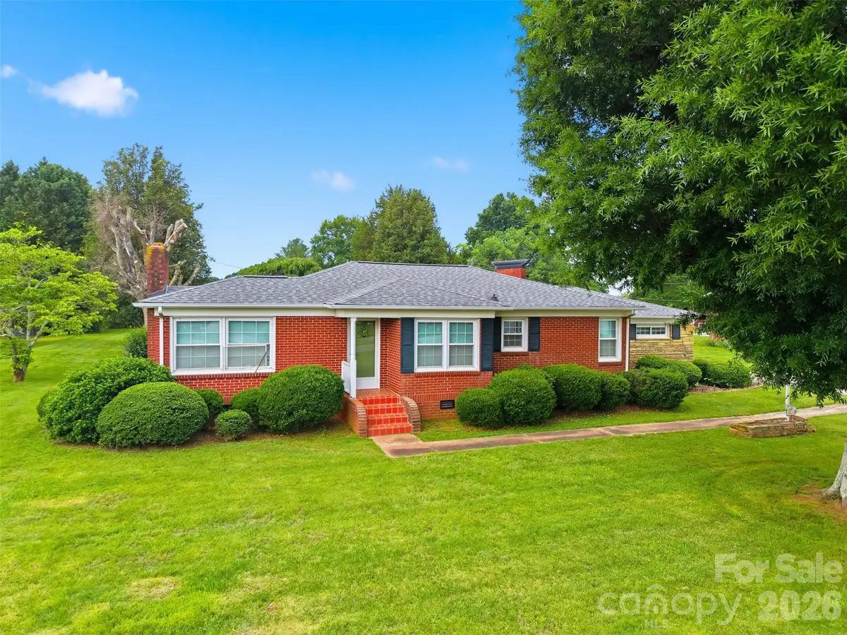 3631 Taylorsville Highway, Statesville, NC 28625 - #1