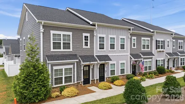 2176 Moss Meadow Lane, Denver, NC 28037