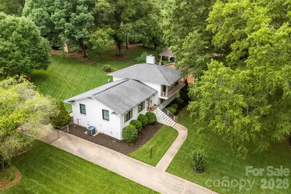 728 Wingrave Drive, Charlotte, NC 28270