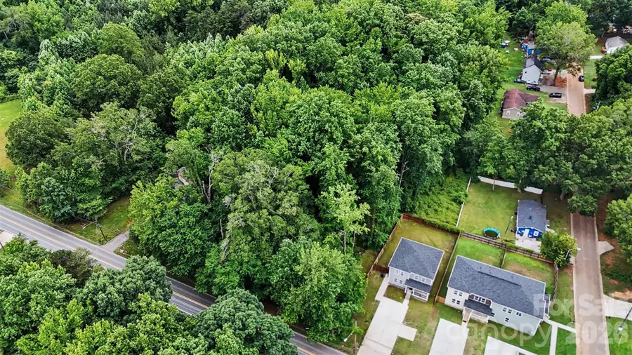 3511 W Sugar Creek Road, Charlotte, NC 28269 - #2