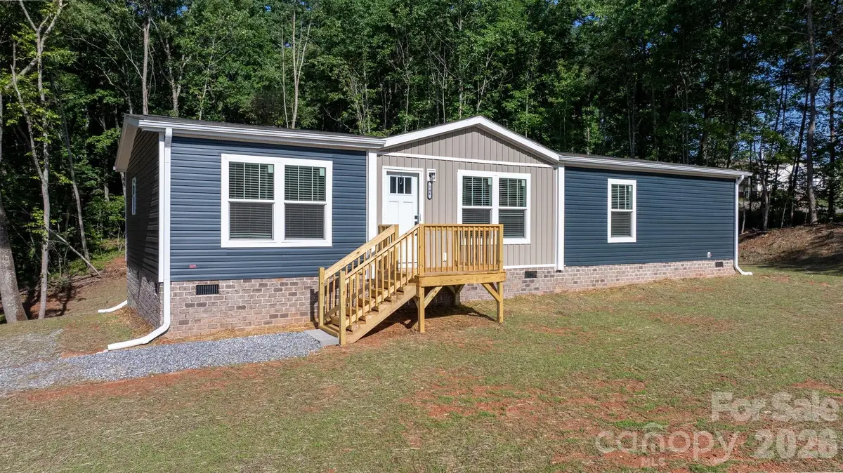 146 Oakstone Drive, Statesville, NC 28677 - #1