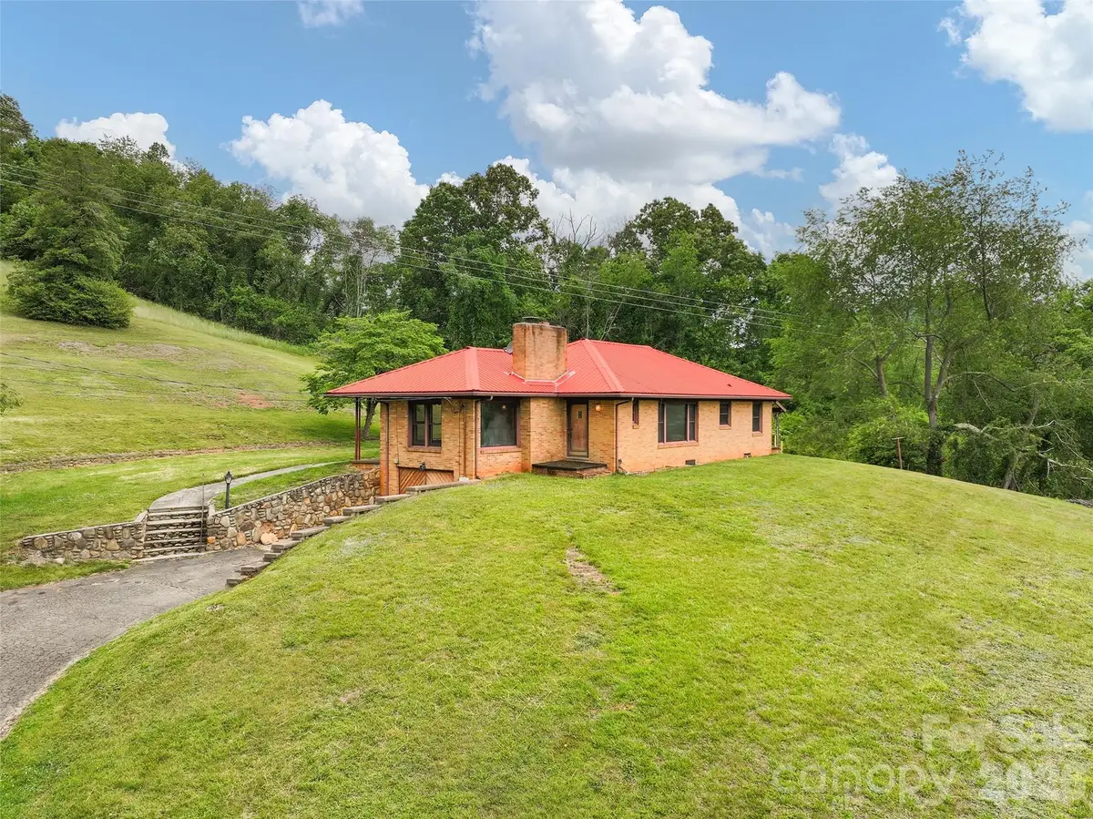 21 Beaverdam Road, Canton, NC 28716 - #1