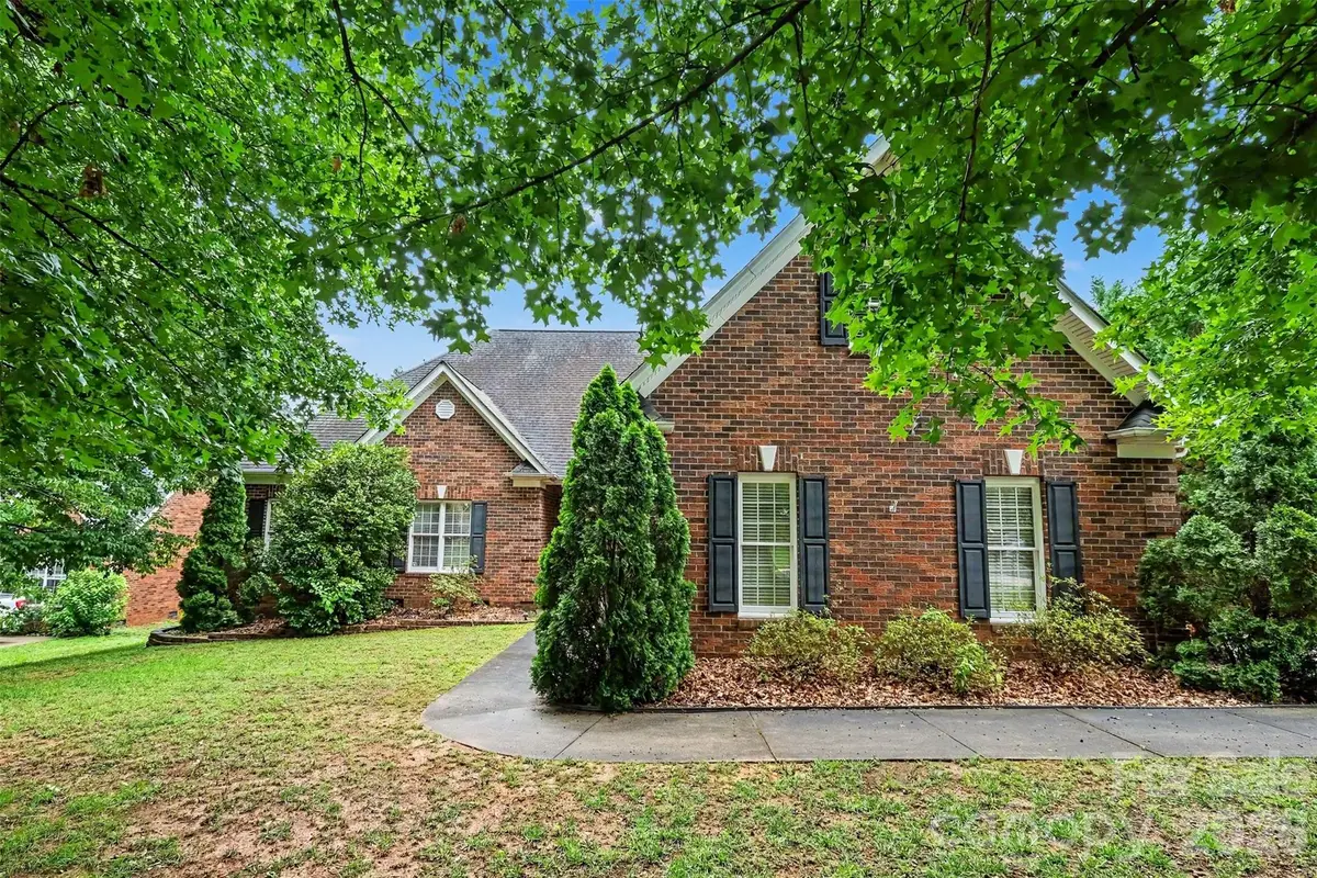 172 Eaglecrest Drive, Matthews, NC 28104 - #1