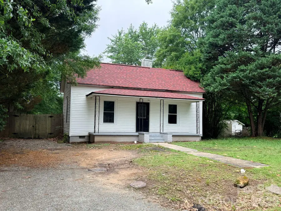 305 N Poplar Street, Gastonia, NC 28054 - #2