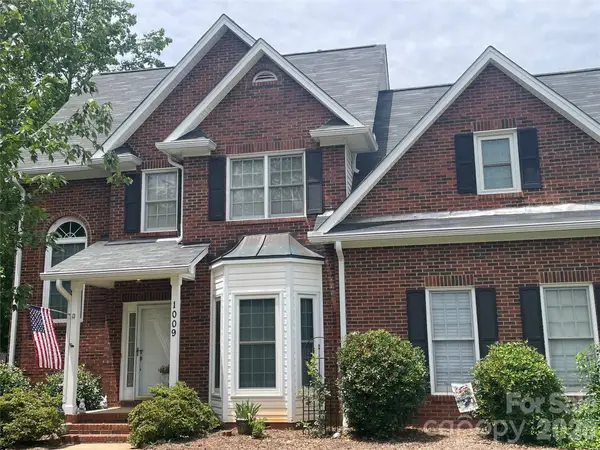 1009 Millwright Lane, Matthews, NC 28104
