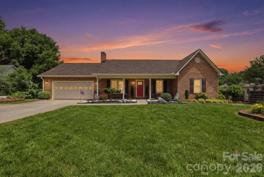 4 Fox Ridge Drive, Granite Falls, NC 28630 - #2