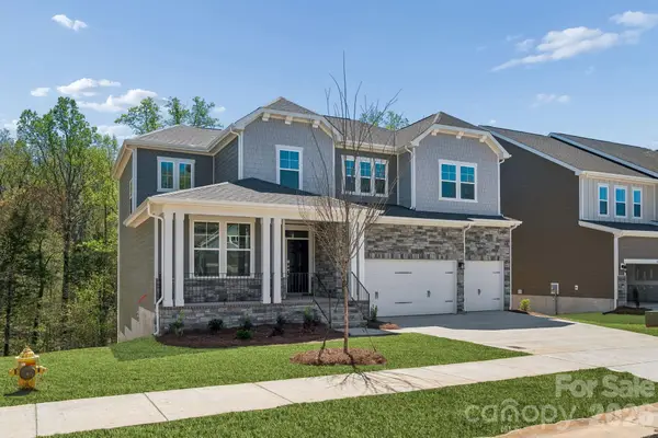 204 E Warfield Drive, Mooresville, NC 28115