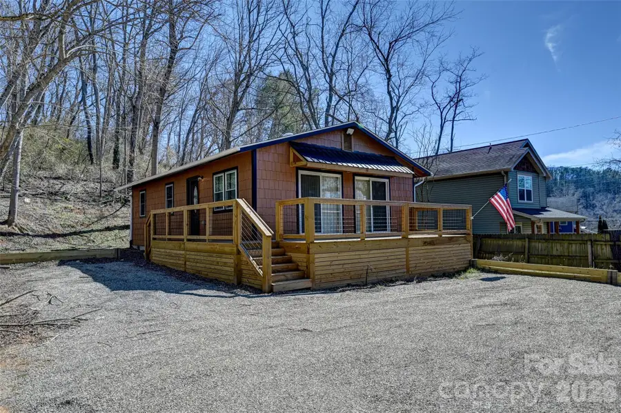 9 Woodfin Avenue, Asheville, NC 28804 - #2